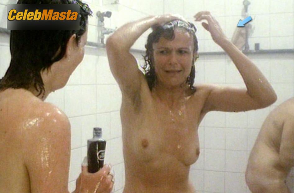 Julie Walters Photo Collection from She’ll Be Wearing Pink Pyjamas photo 1
