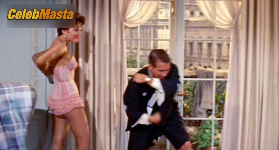 Joan Collins Photo Set from Rally ’round The Flag, Boys! photo 1