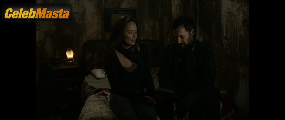 Photo Gallery: Moon Bloodgood in Falling Skies photo 1