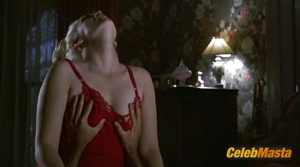 Cathy Moriarty in The Mambo Kings