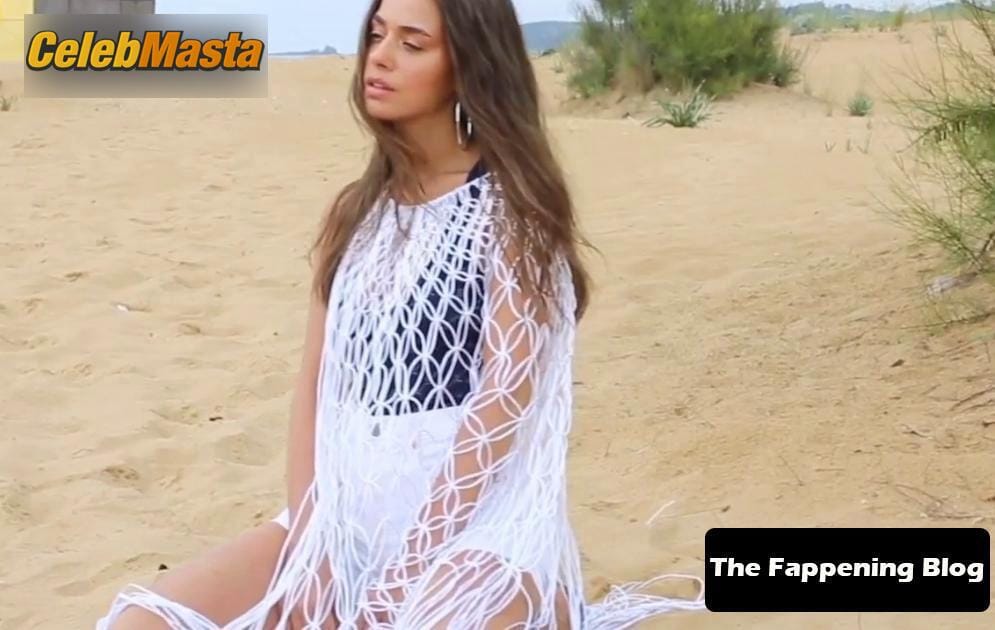 Bensu Soral in Bensu Soral Sexy Poses Showcasing Her Hot Figure In A Photoshoot For Mag Magazine