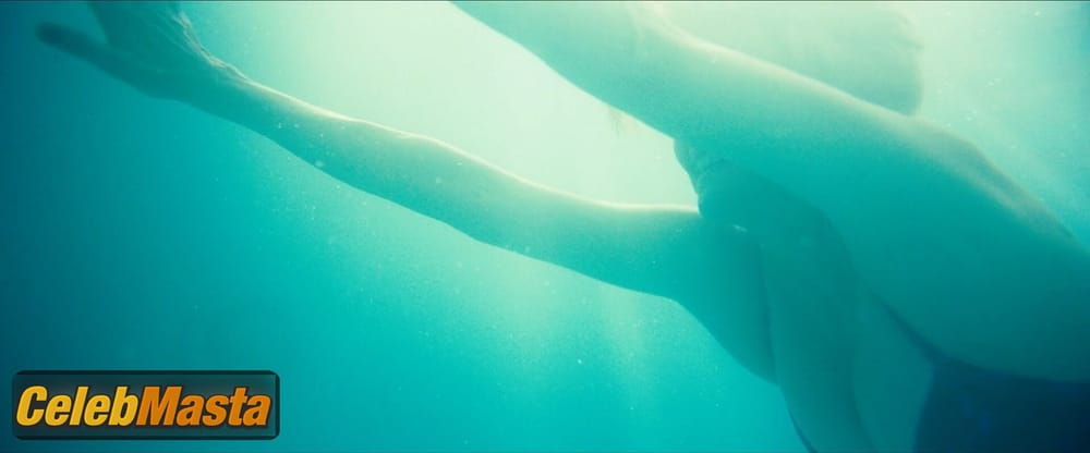 Annette Bening Photo Set from Poolman photo 1