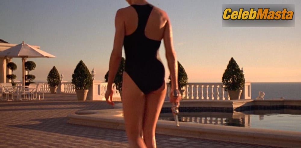 Photo Gallery: Cameron Diaz in A Life Less Ordinary photo 1