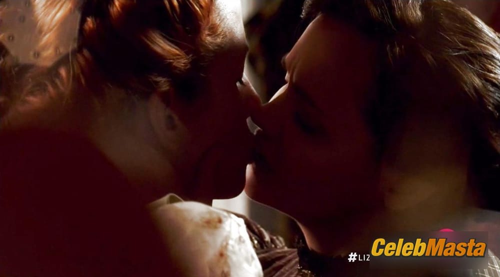 Christina Ricci Photo Gallery from The Lizzie Borden Chronicles photo 1