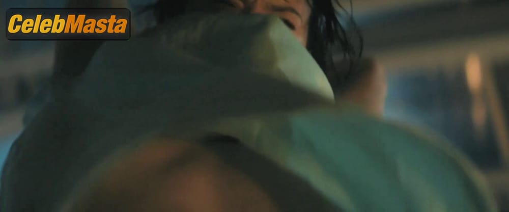 Daisy Ridley Photo Collection from We Bury The Dead photo 1