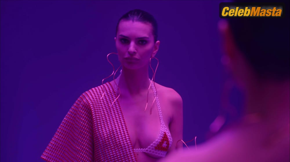 Emily Ratajkowski Photo Collection from Victoria’s Secret The Tour ’23 photo 1