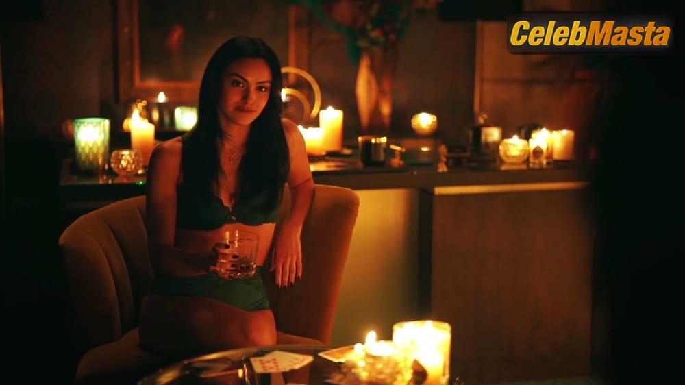 Camila Mendes Photo Collection from Riverdale photo 1