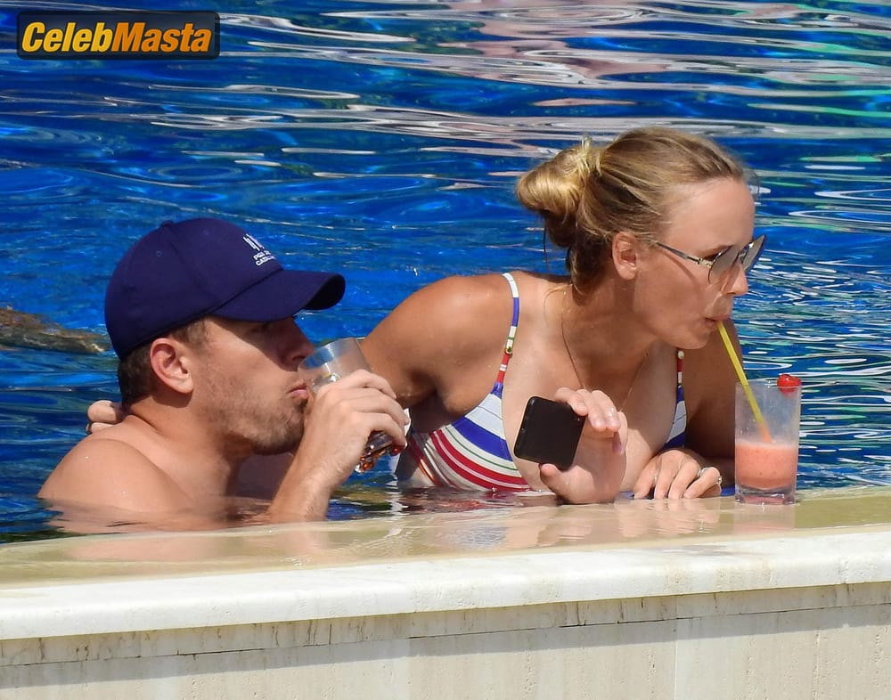 Photo Gallery: Caroline Wozniacki Sexy In A Pool In Portofino Italy photo 1