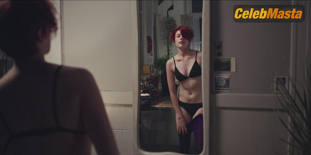 Photo Gallery: Greta Gerwig in 20th Century Women photo 1
