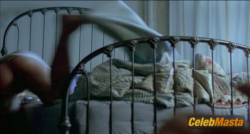Jamie Lee Curtis Photo Collection from Blue Steel photo 1