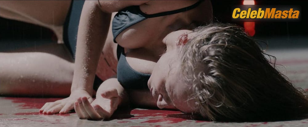 Photo Gallery: Ingrid Garcia Jonsson in Sweet Home photo 1