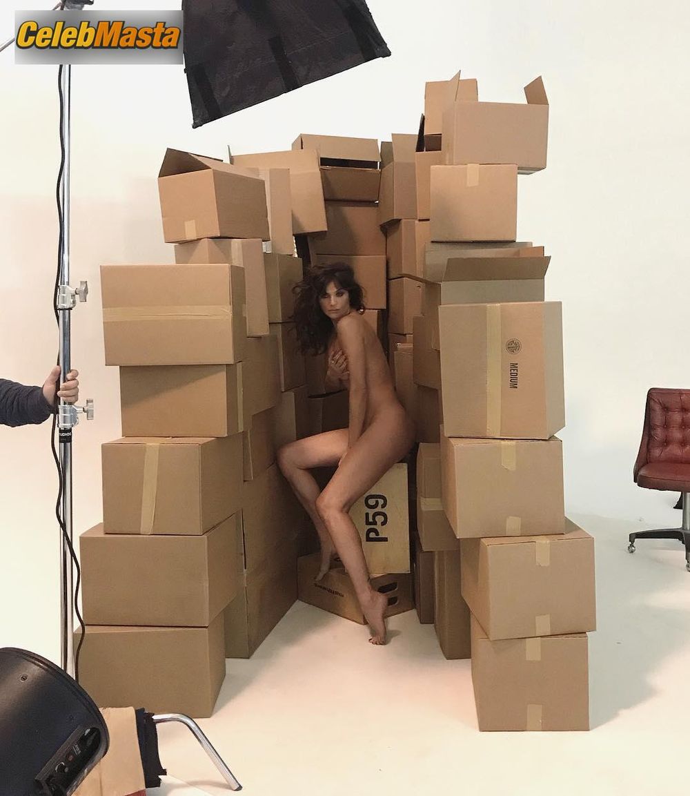 Helena Christensen Photo Gallery: By Argentine Photographer, Ale Burset (12.03.2019) photo 1