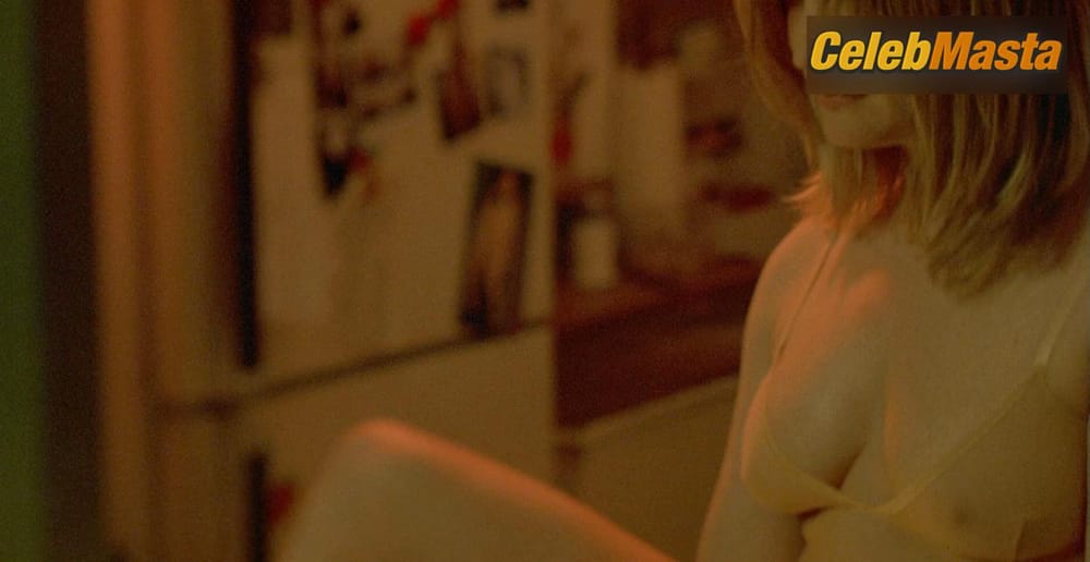 Jennifer Jason Leigh Photo Collection from In The Cut photo 1