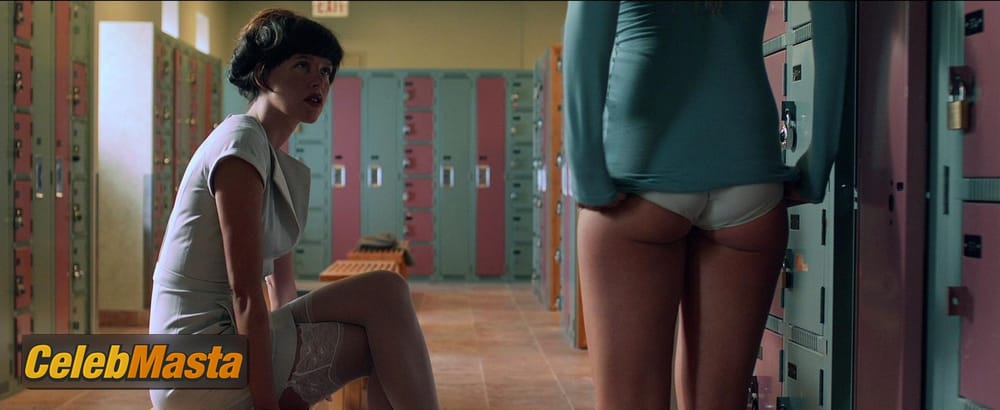 Katrina Bowden Photos from Nurse 3d photo 1