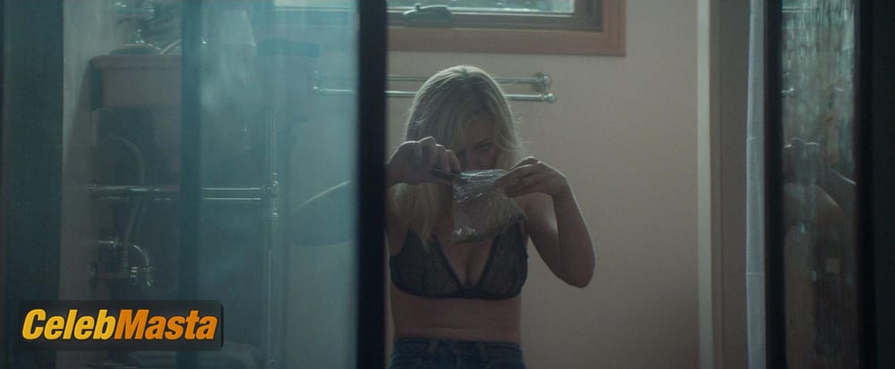 Kirsten Dunst Photo Collection from Woodshock photo 1