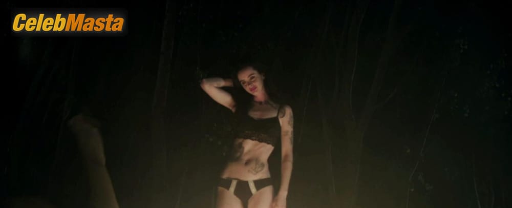 Krysten Ritter Photo Set from Asthma photo 1