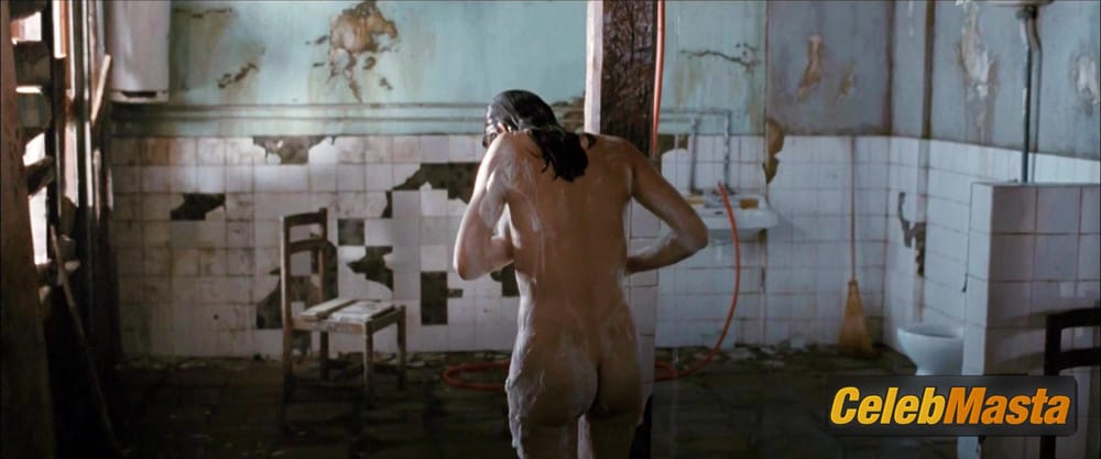 Photo Gallery: Laetitia Casta in The Island photo 1