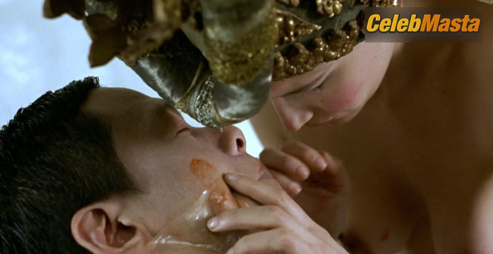 Photo Gallery: Laetitia Casta in Face photo 1