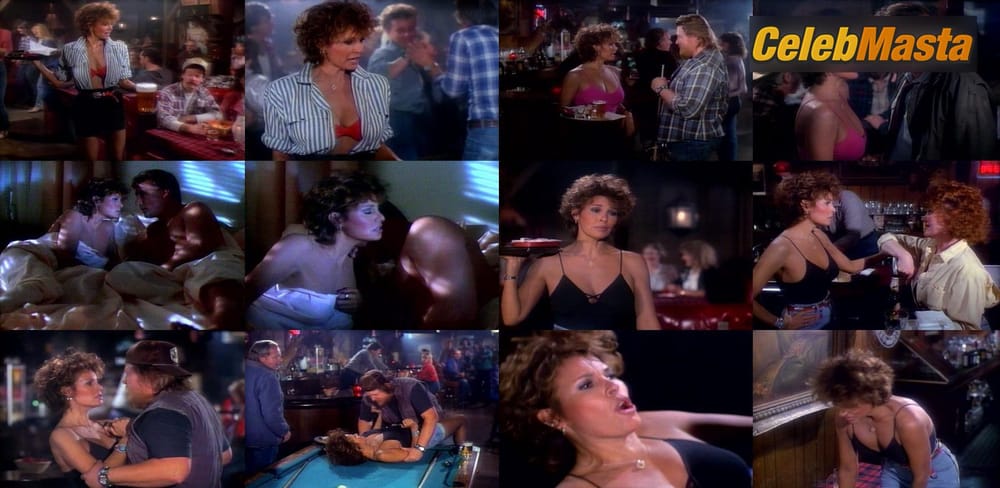 Photo Gallery: Raquel Welch in Scandal In A Small Town photo 1