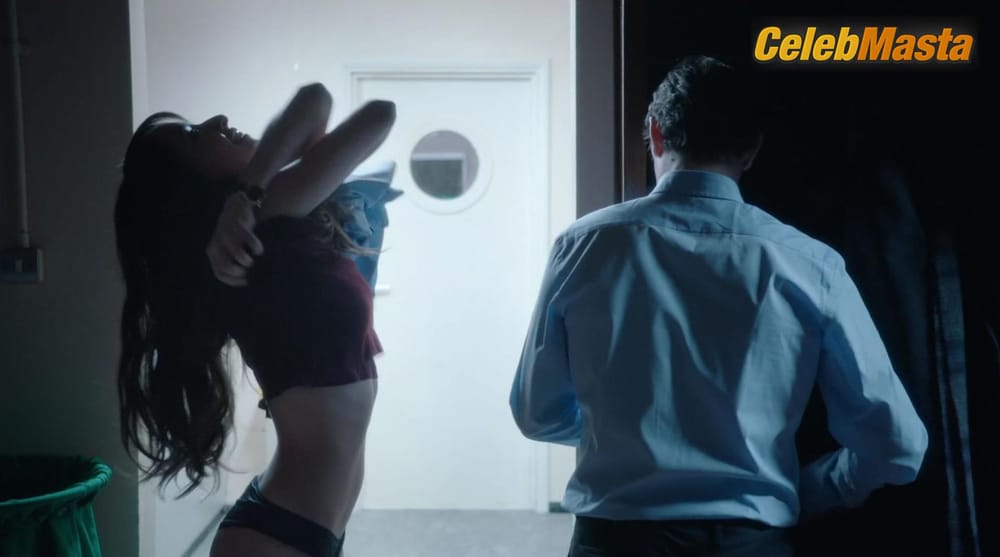 Oona Chaplin Scene Photos Gallery from Dates photo 1