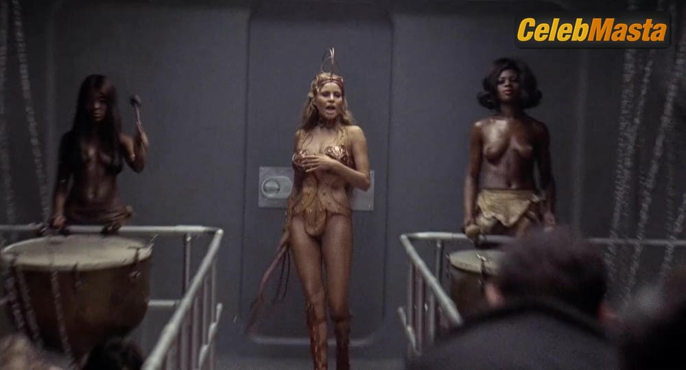 Raquel Welch Photo Gallery from The Magic Christian photo 1