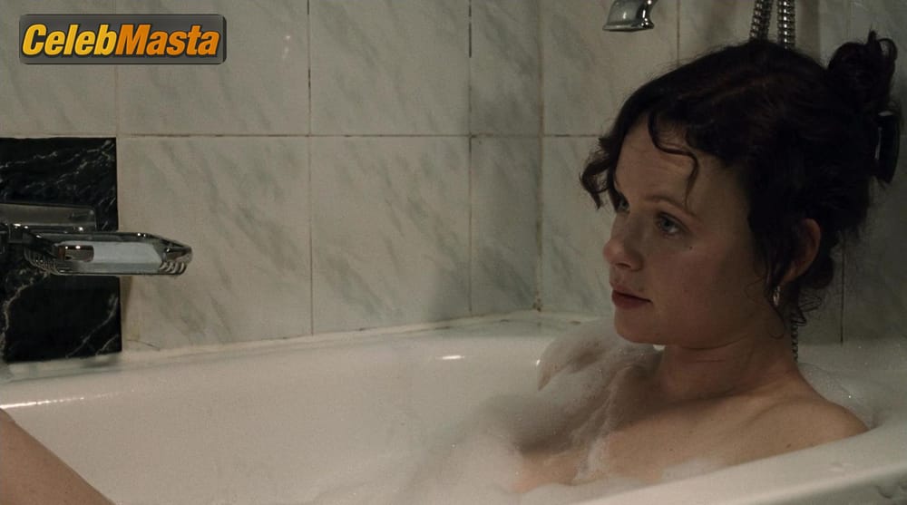 Thora Birch Photos from Train photo 1