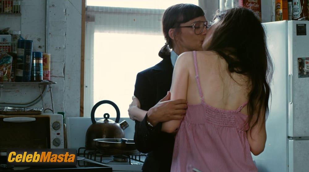 Rashida Jones Photo Gallery from Our Idiot Brother photo 1