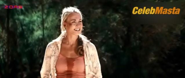 Yvonne Strahovski Photos from The Canyon photo 1