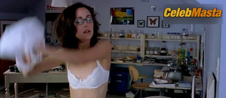 Rose Byrne Photo Gallery from The Rage In Placid Lake photo 1