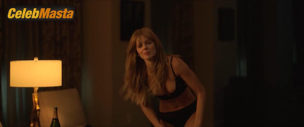 Samara Weaving Photo Gallery from The Valet photo 1
