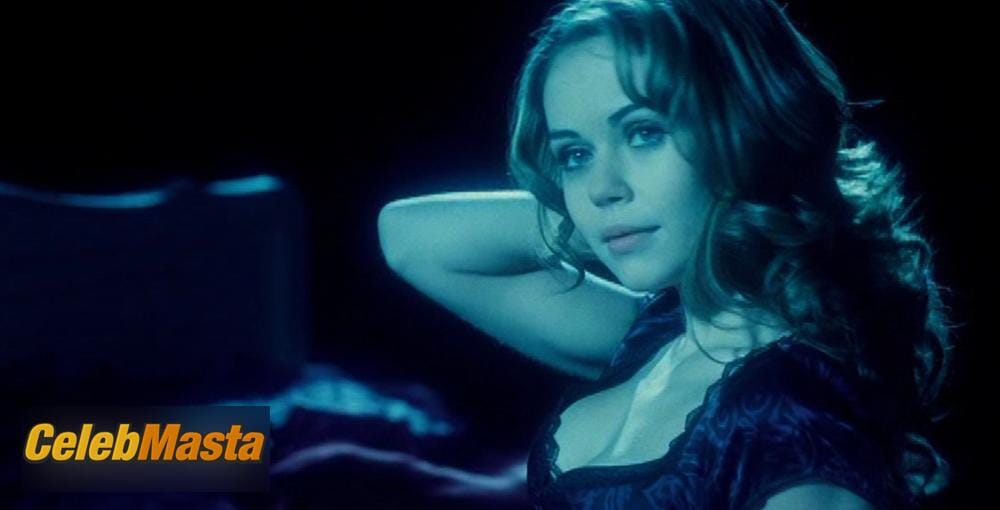 Alexis Dziena Photo Gallery from Nick And Norah’s Infinite Playlist photo 1