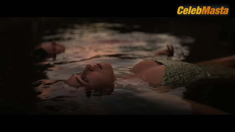 Alycia Debnam Carey Photo Set from The Lost Flowers Of Alice Hart photo 1