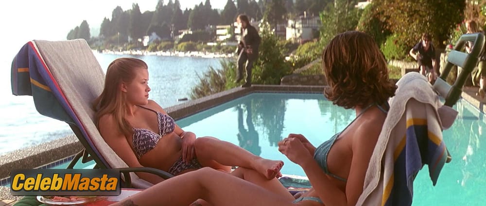 Alyssa Milano Photo Collection from Fear photo 1