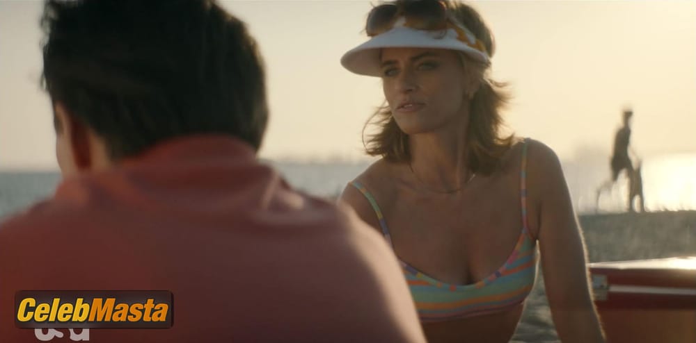 Amanda Peet Scene Photos Gallery from Dirty John photo 1