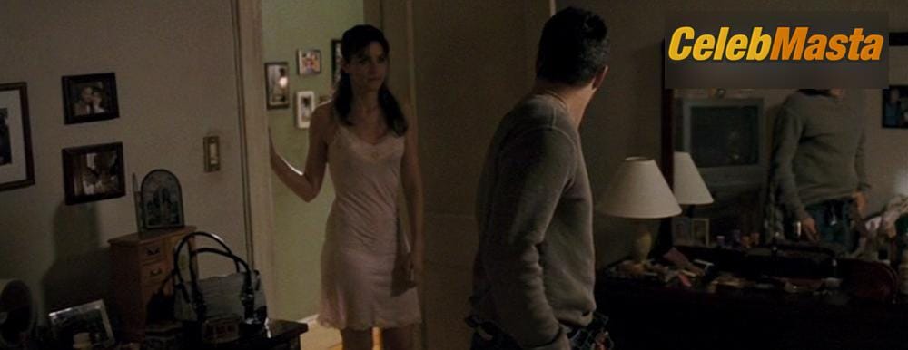 Amanda Peet Photo Set from What Doesn’t Kill You photo 1