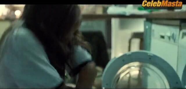 Ella Purnell's Sex Scene from Sweetpea