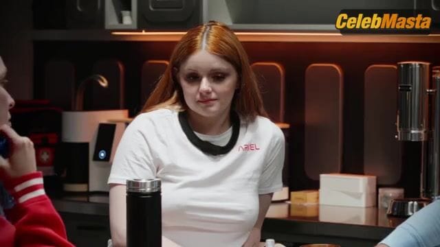 Ariel Winter in Stars On Mars (2023)