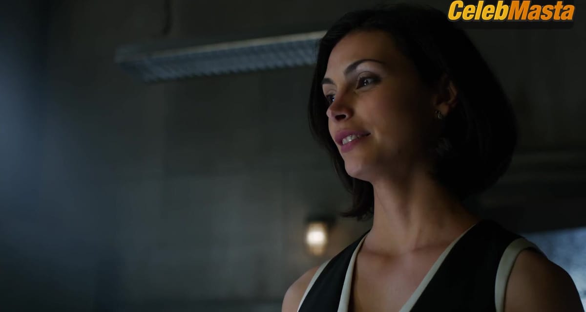 Morena Baccarin Shows Off Sexy Scene in Gotham