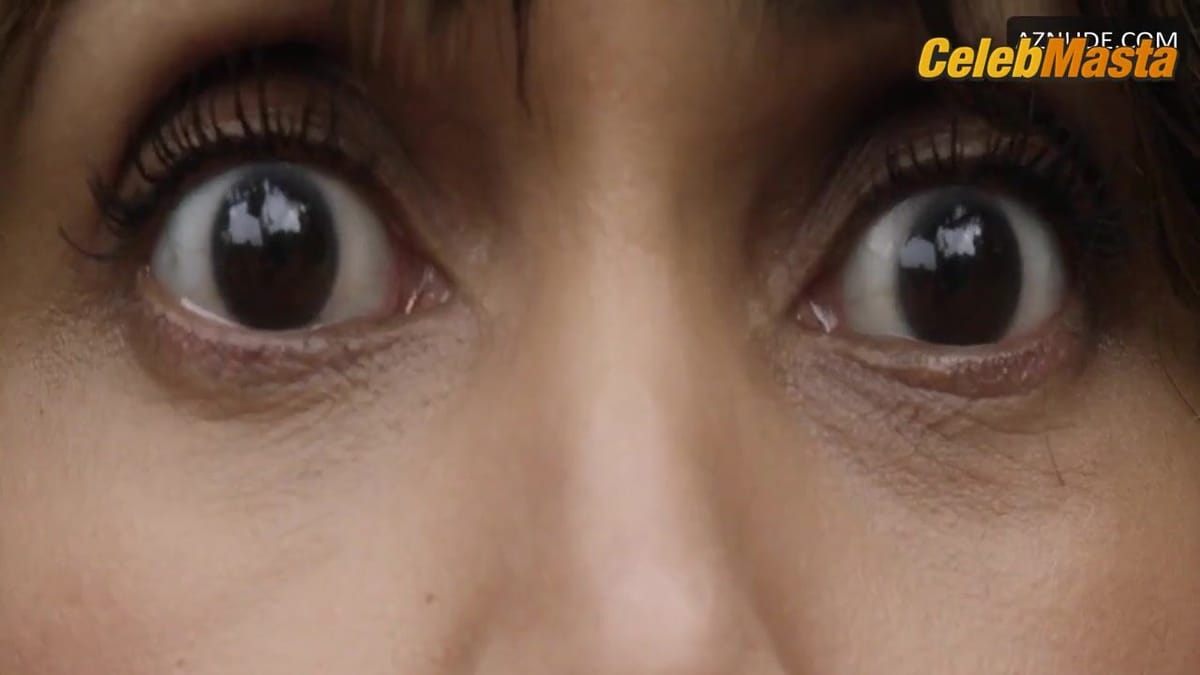Halle Berry's Sexy Scene in Kidnap