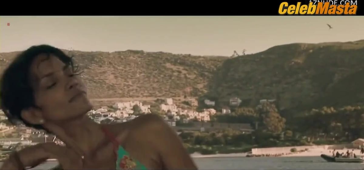 Halle Berry's Boobs, Swimsuit Scene in Dark Tide