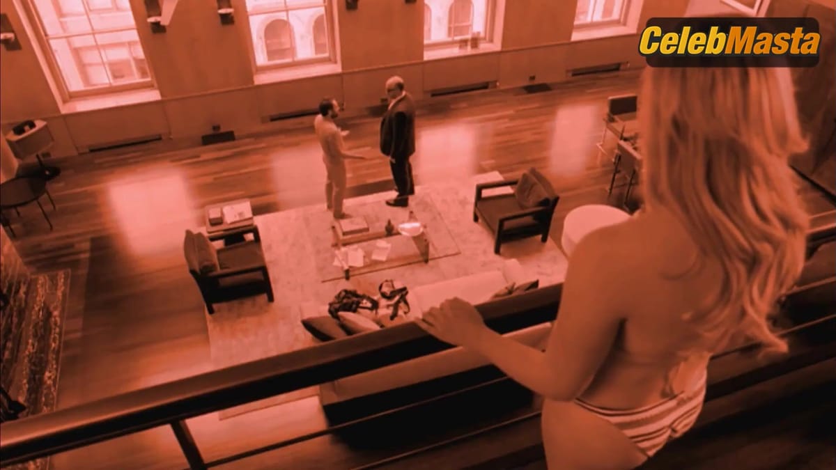 Chloe Grace Moretz Bares Booty, Boobs Scene in I Love You, Daddy