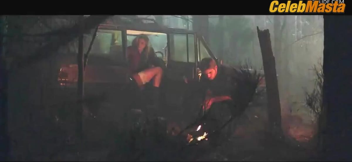 Chloe Grace Moretz's Underwear Scene in The 5th Wave