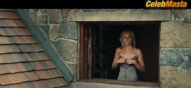 Kate Bosworth in Straw Dogs