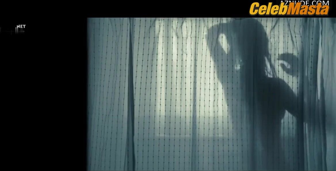 Amanda Seyfried in Gone