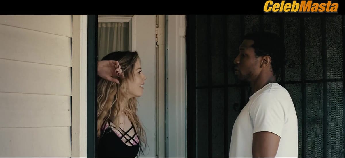 Amber Heard, Madisen Hill and Elizabeth Posey's Sexy Scene in Gully