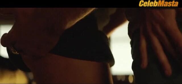 Lena Headey's Tits Scene in 9 Bullets