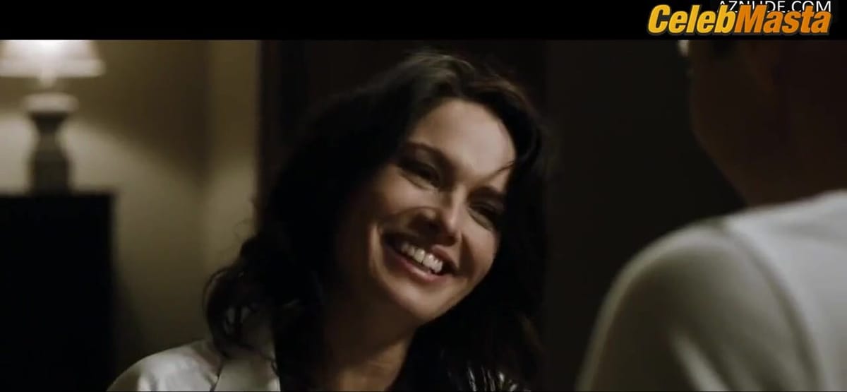 Lena Headey in Zipper (2015)