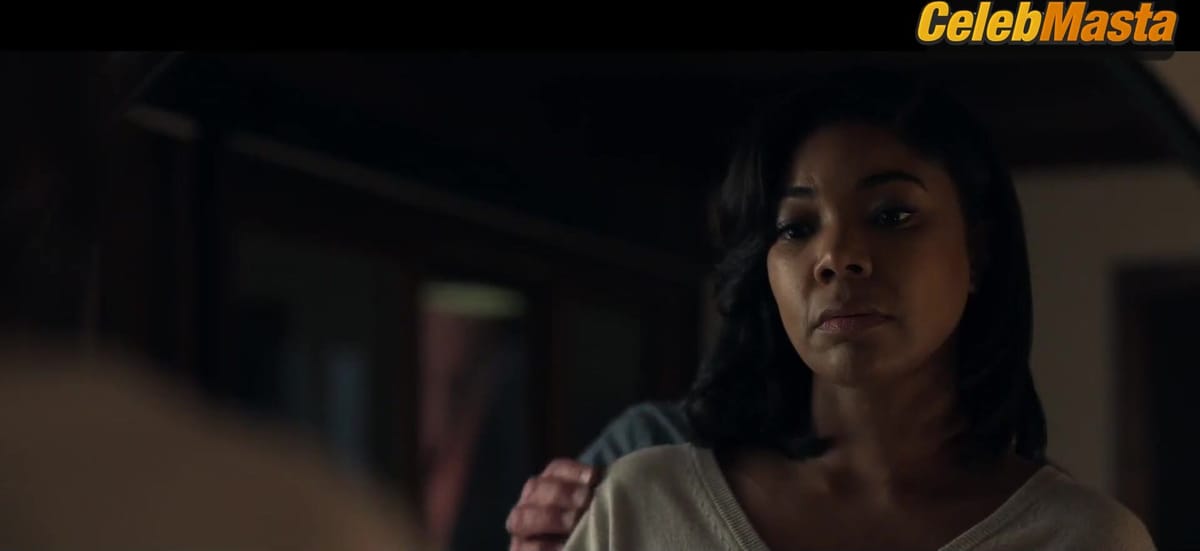 Gabrielle Union Tits Scene in Riff Raff