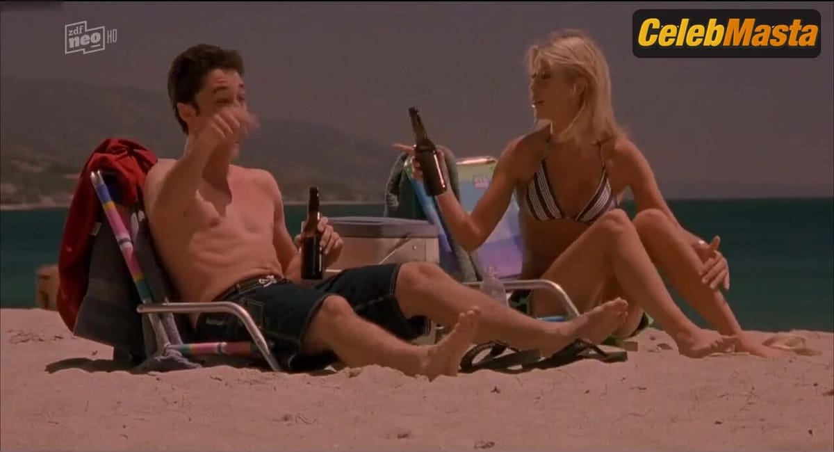 Tara Reid's Tits, Swimsuit Scene in American Pie 2