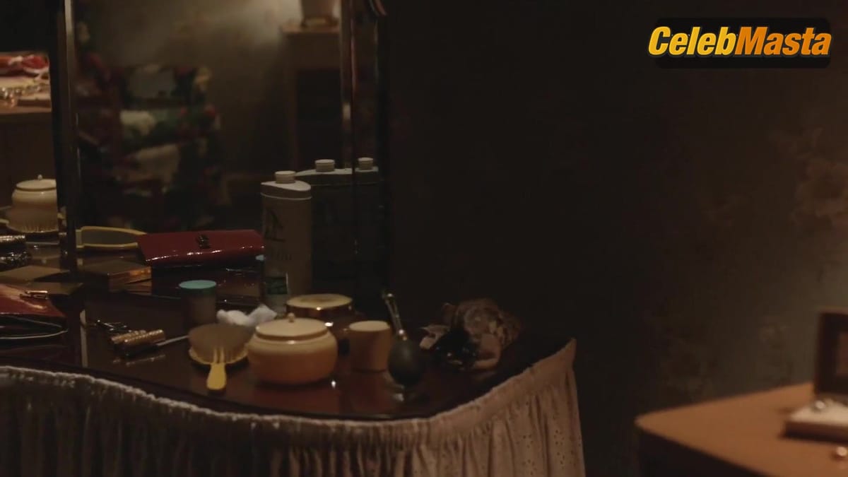 Lizzy Caplan Bares Ass, Boobs Scene in Masters Of Sex